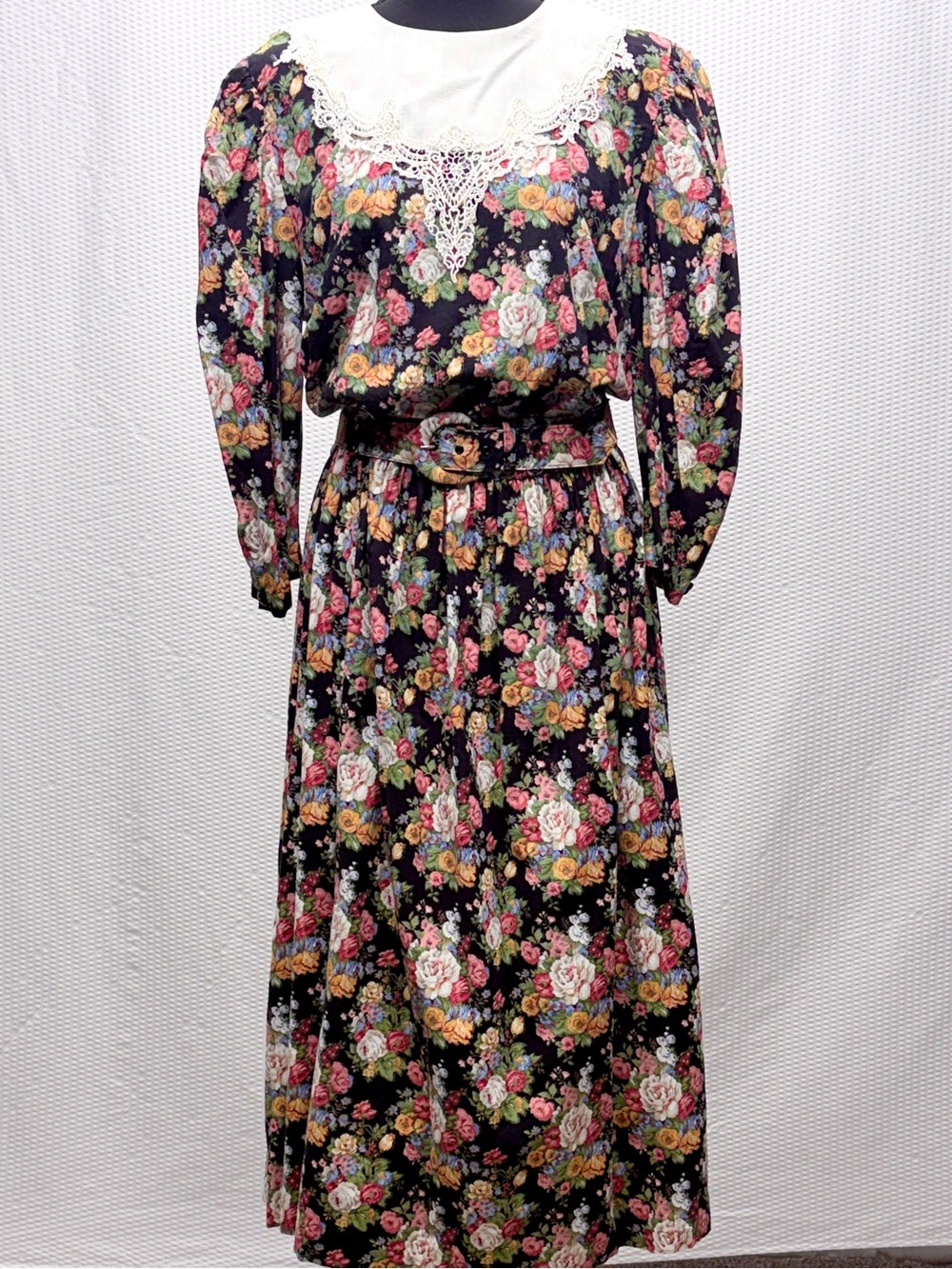 Vintage Lisa II Prairie Dress Womens 16 Floral Lace Collar Belted USA